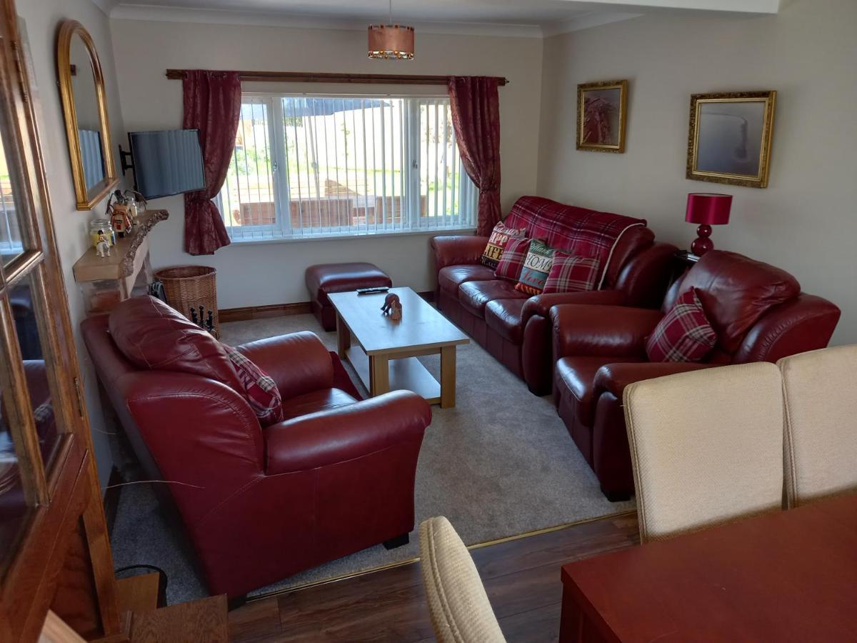 Pet Friendly Beautiful Detached Cottage Close To Spurn Point, Easington And Withersea Kingston upon Hull Exteriör bild